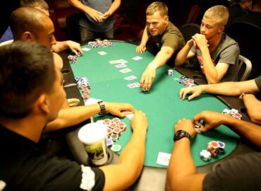 How to win big with poker set and know its strategies 