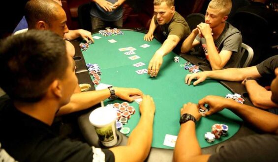 How to win big with poker set and know its strategies 